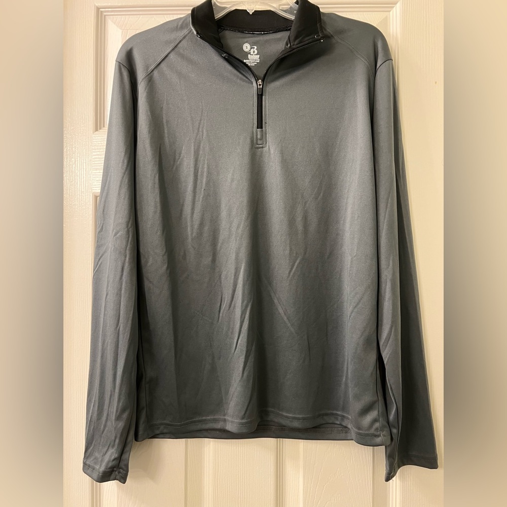 Lightweight unisex jacket!